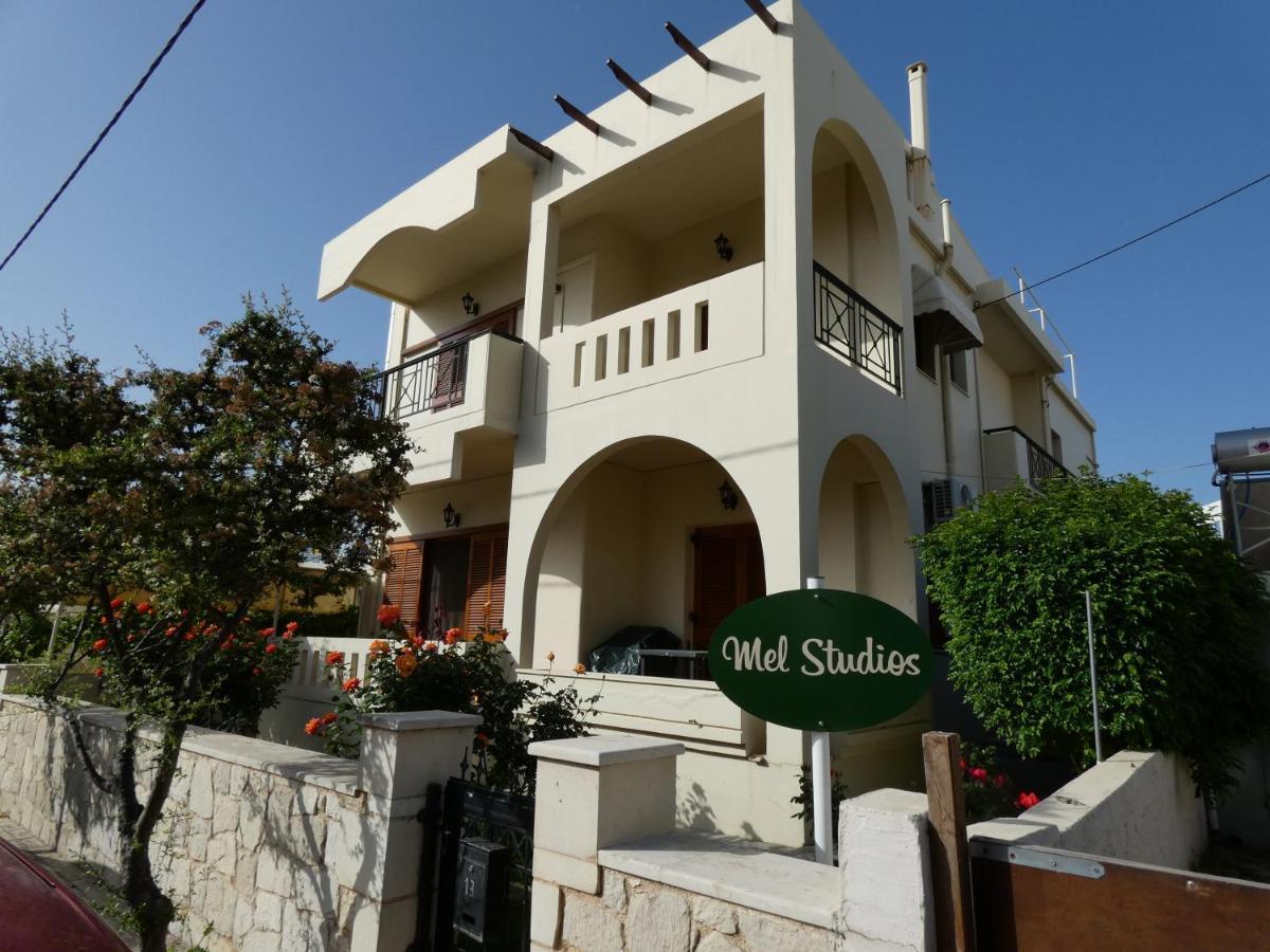 Mel 2 Apartment
